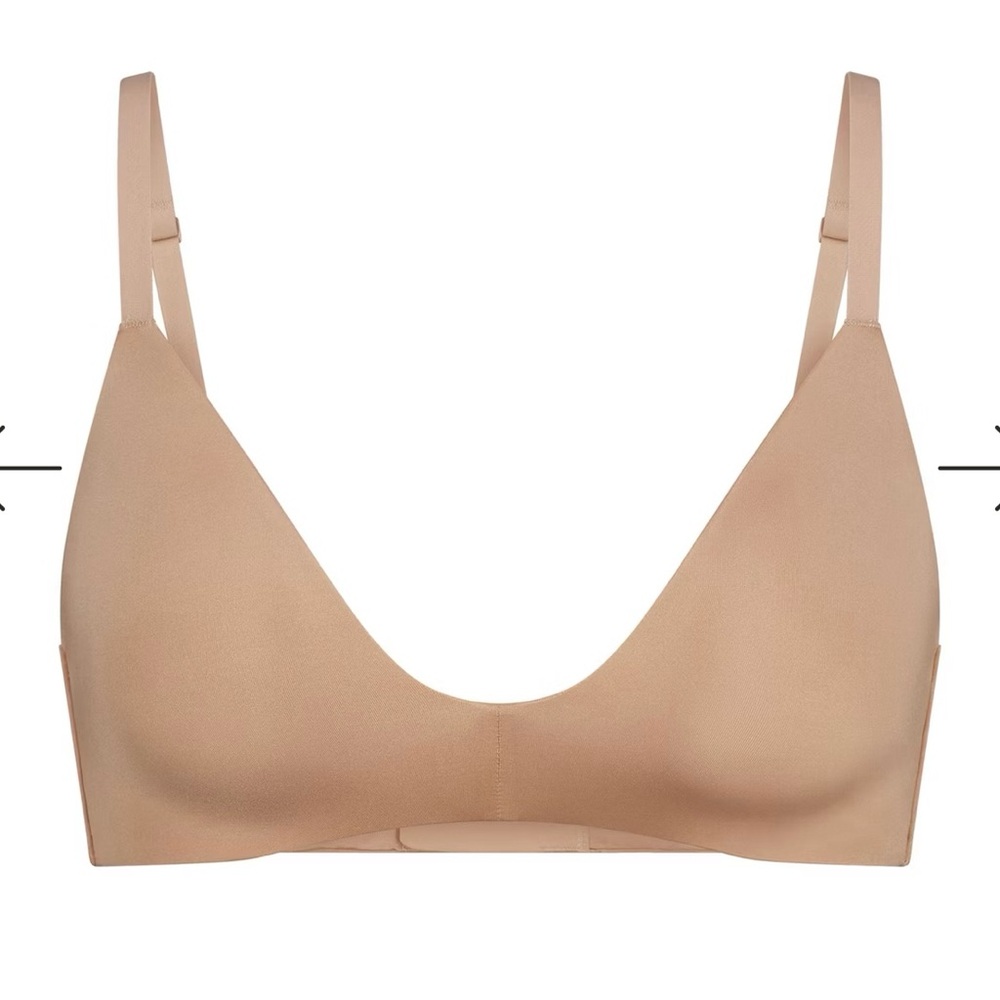 SKIMS Wireless Form Tshirt Demi Bra in Clay